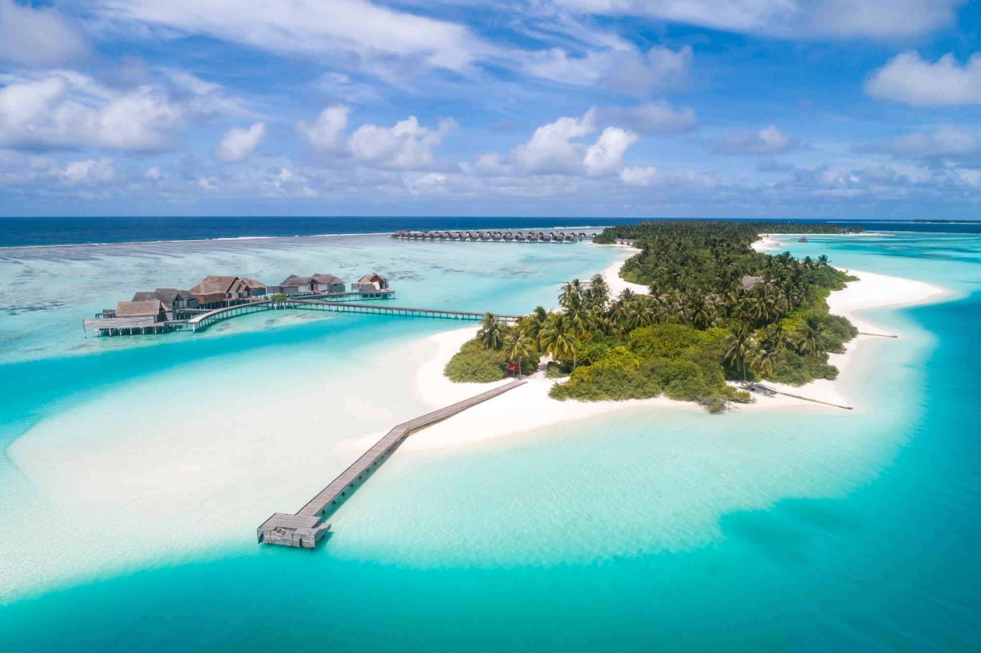 Niyama Private Islands Maldives - 25 Percent Off On Seaplane For Minimum Of 7 Nights And For Until 20 October 2025 Курортний комплекс