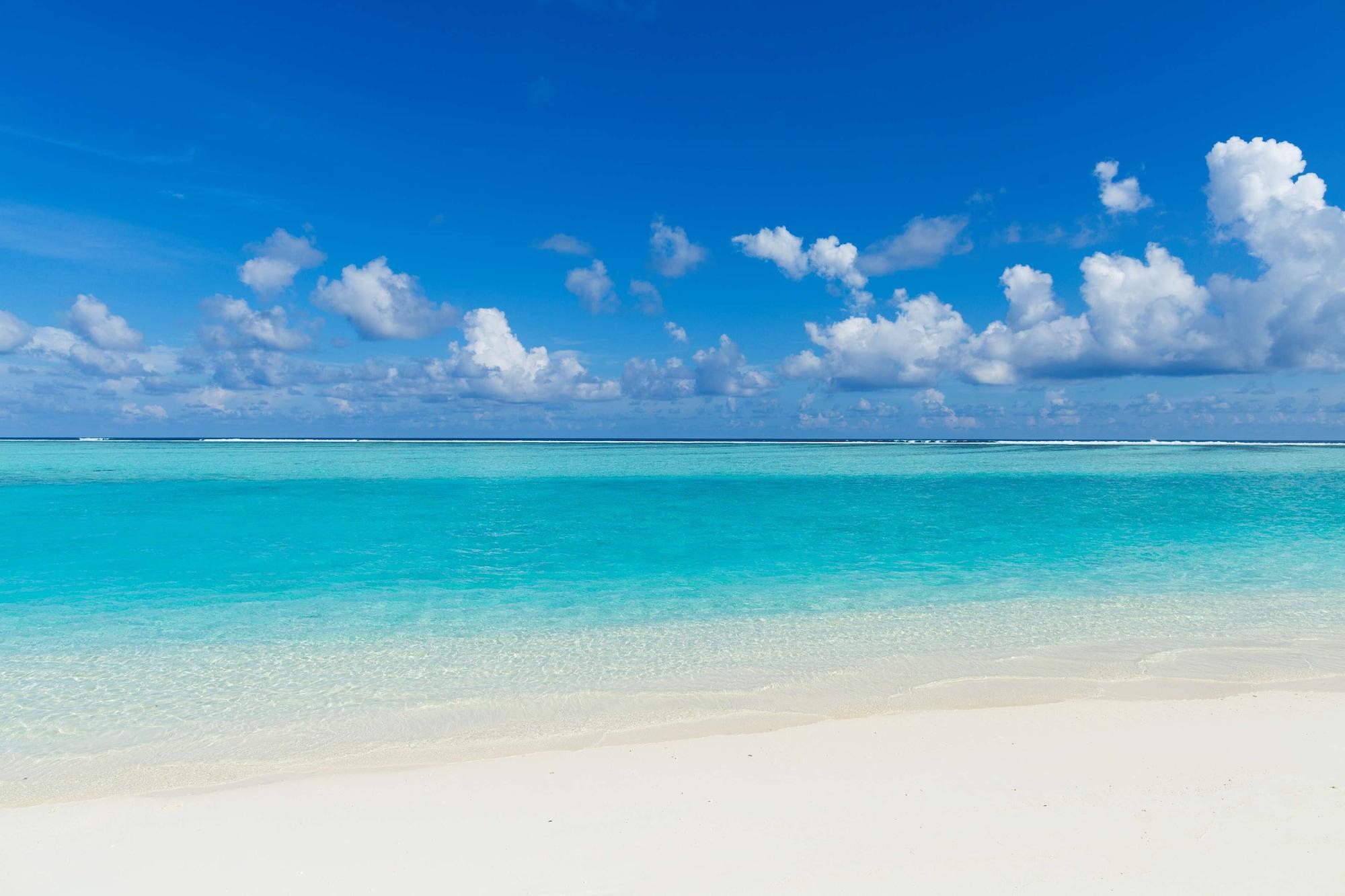 Niyama Private Islands Maldives - 25 Percent Off On Seaplane For Minimum Of 7 Nights And For Until 20 October 2025 5*